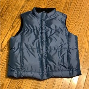 Gap vest